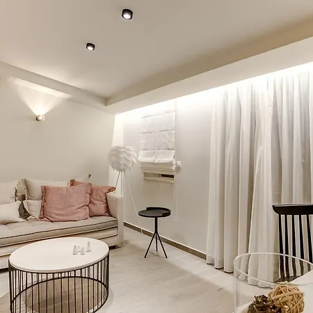 Anemolia Parga 4*