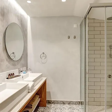 Anemolia Parga Hotel