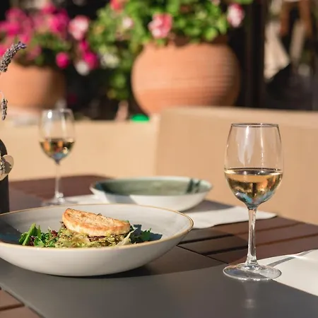 Hotel Anemolia Parga 4*